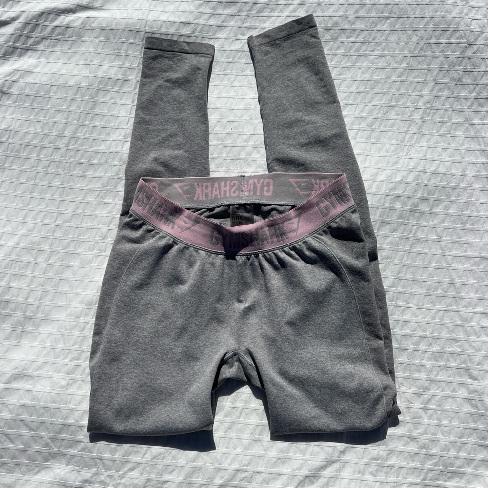 Gymshark Flex Leggings in Gray and Pink, L